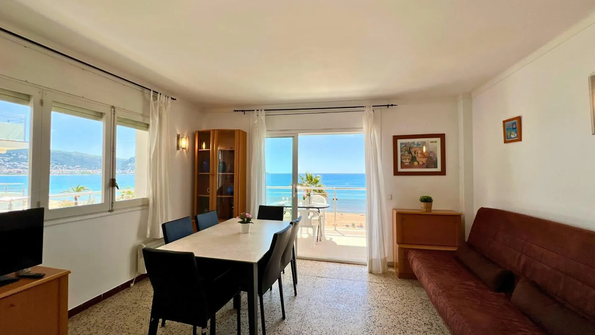 Europa 36 Apartman Roses