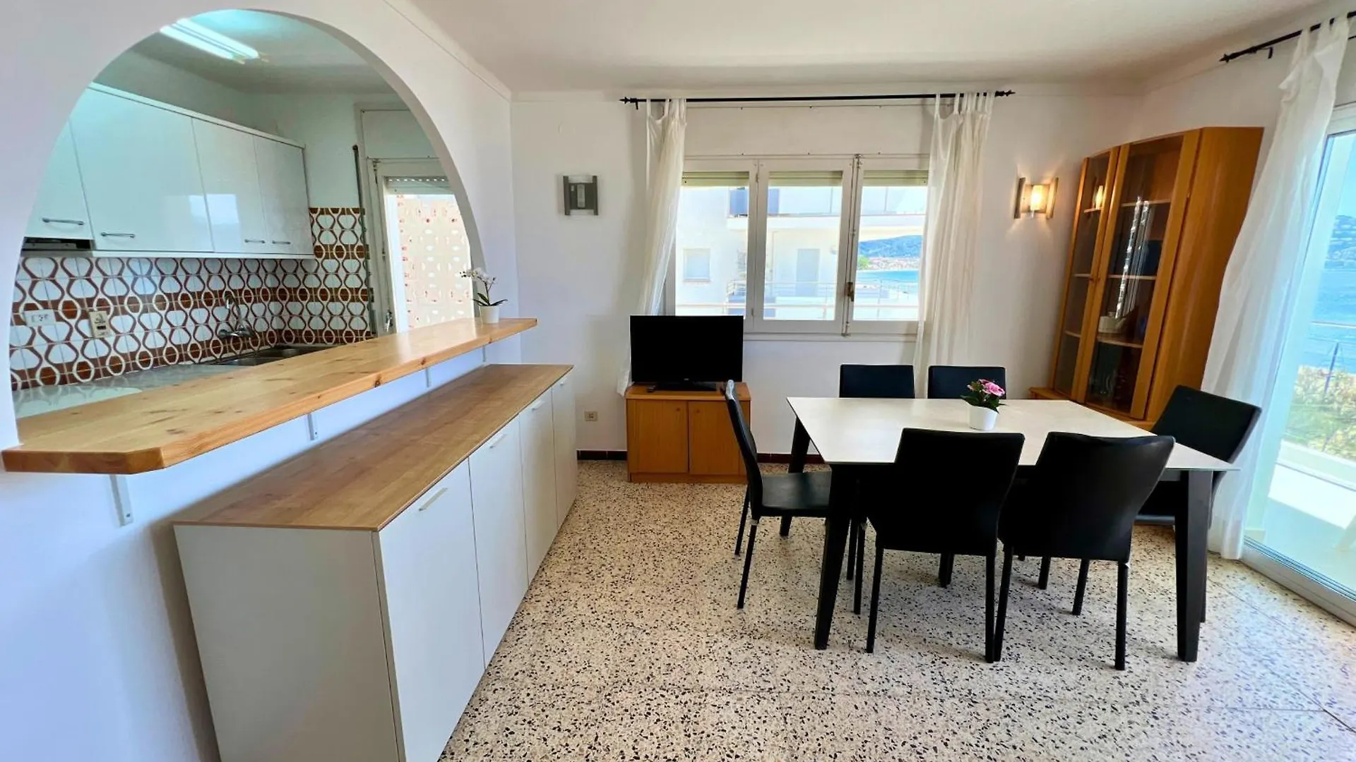 Europa 36 Apartman Roses Spanyolország